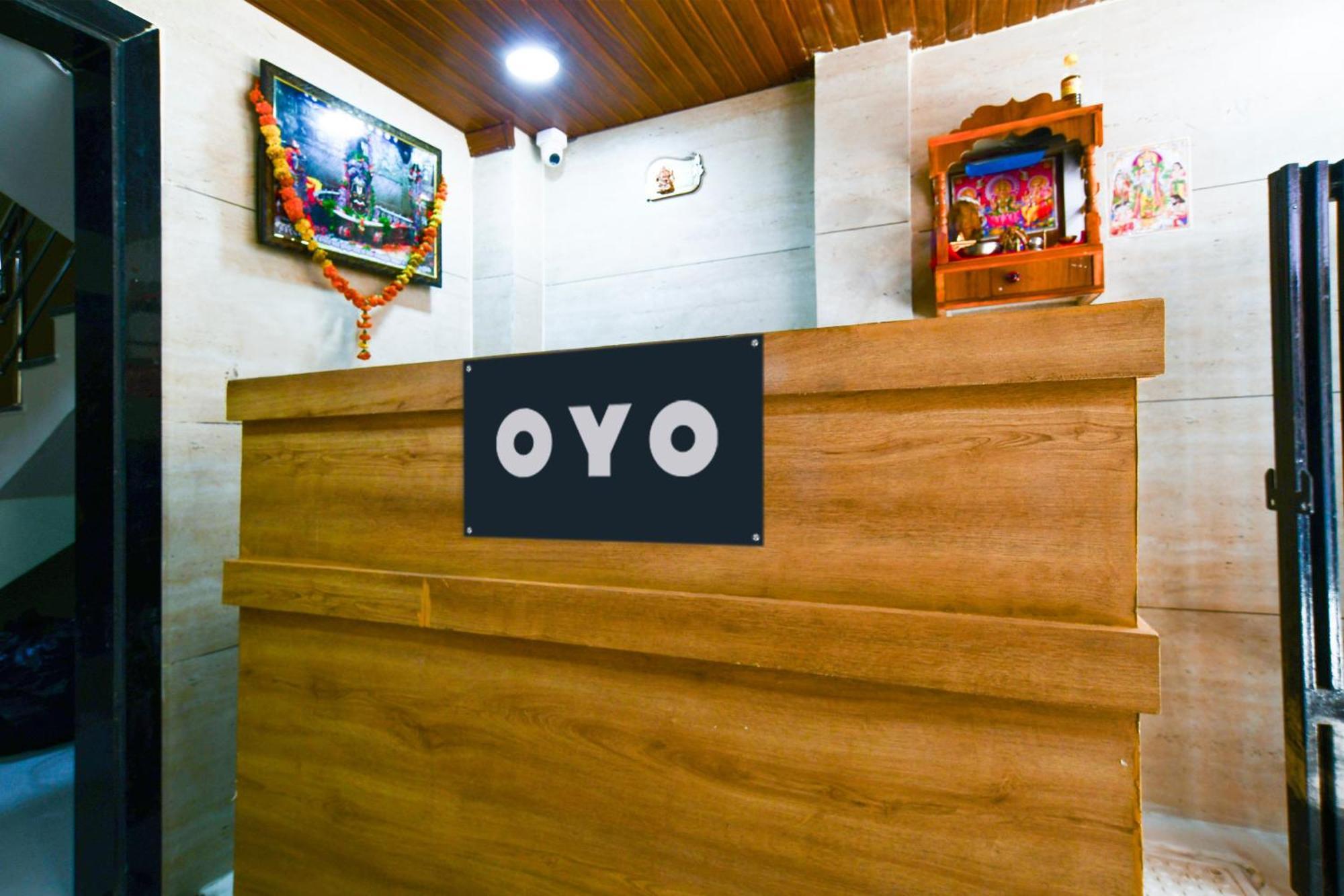 Super Hotel O D.V Near Medanta Hospital אינדורה מראה חיצוני תמונה